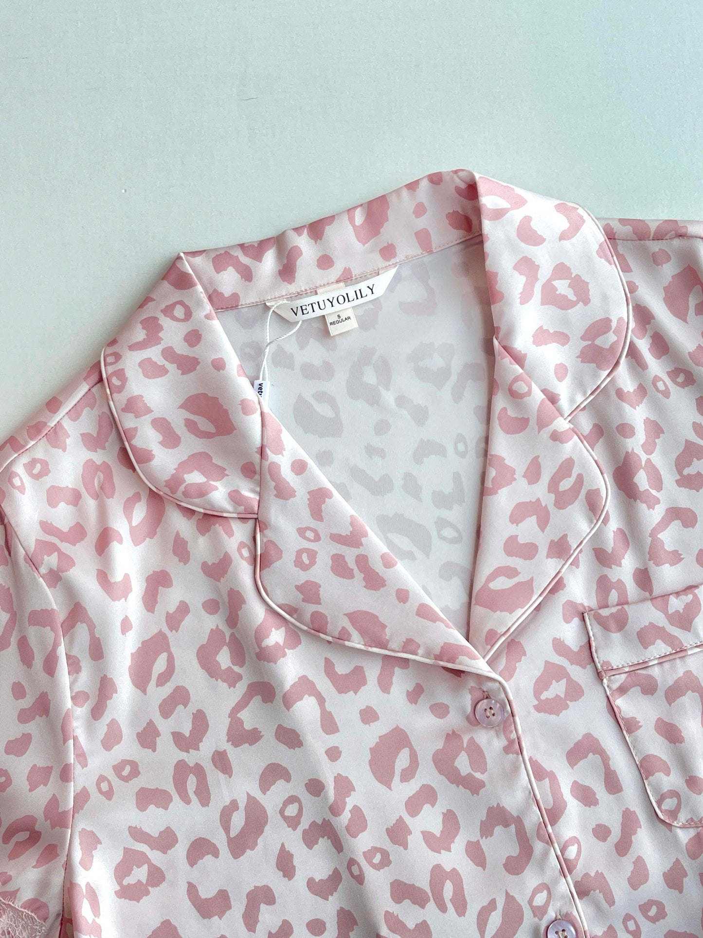 Serenedelicacy Women's Satin Pajama Set 2-Piece Sleepwear Loungewear Button Down